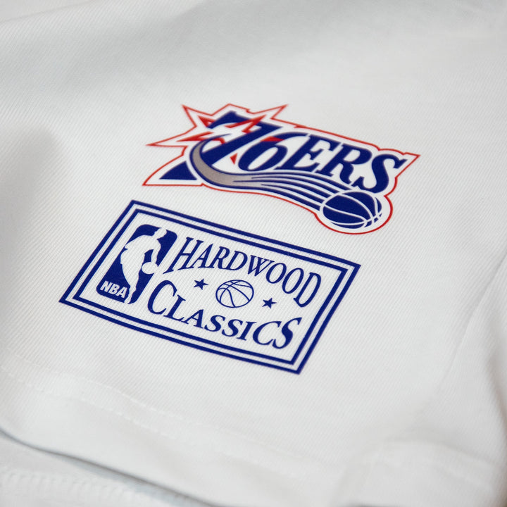 Allen Iverson Philadelphia 76ers NBA Classic Sport Player Tee Mitchell &amp; Ness White