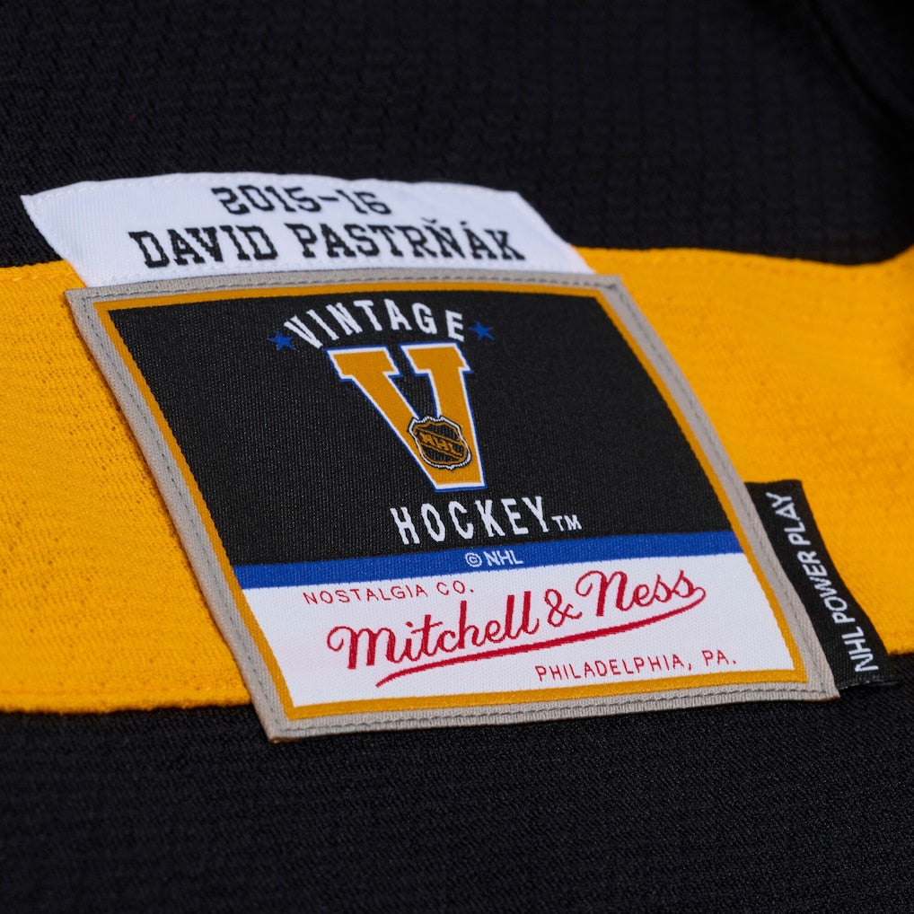 David Pastrnak Boston Bruins NHL 2016 Black Winter Classic Power Play Jersey Mitchell &amp; Ness
