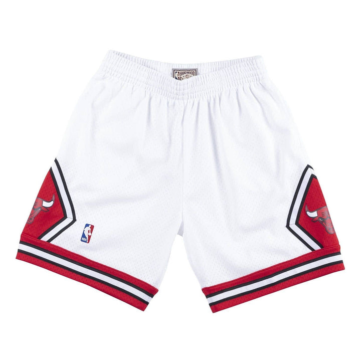 Chicago Bulls 1997-1998 NBA Swingman Shorts White Mitchell &amp; Ness