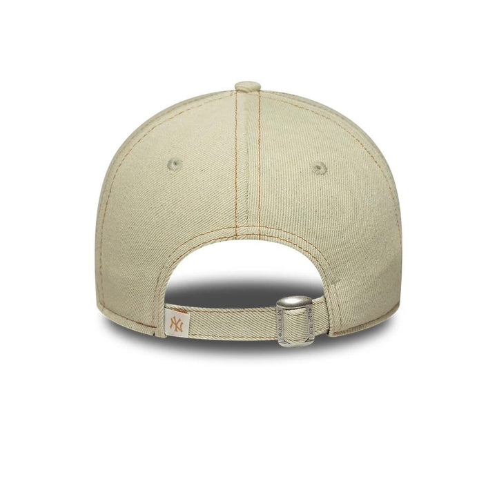 New York Yankees Women Denim 9TWENTY Strapback New Era Beige