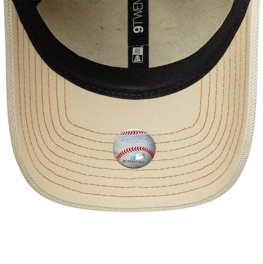 New York Yankees Women Denim 9TWENTY Strapback New Era Beige