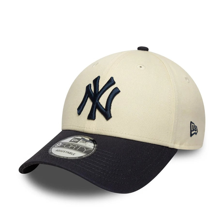 New York Yankees MLB Colour Block 9Forty Strapback New Era Cream/Navy