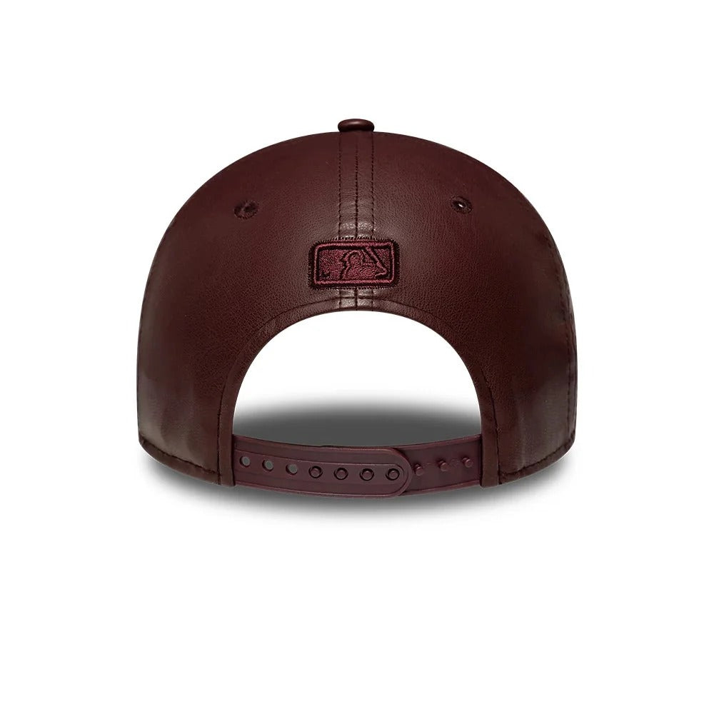 New York Yankees MLB Womens Diamante PE 9Forty MC Snapback Burgundy