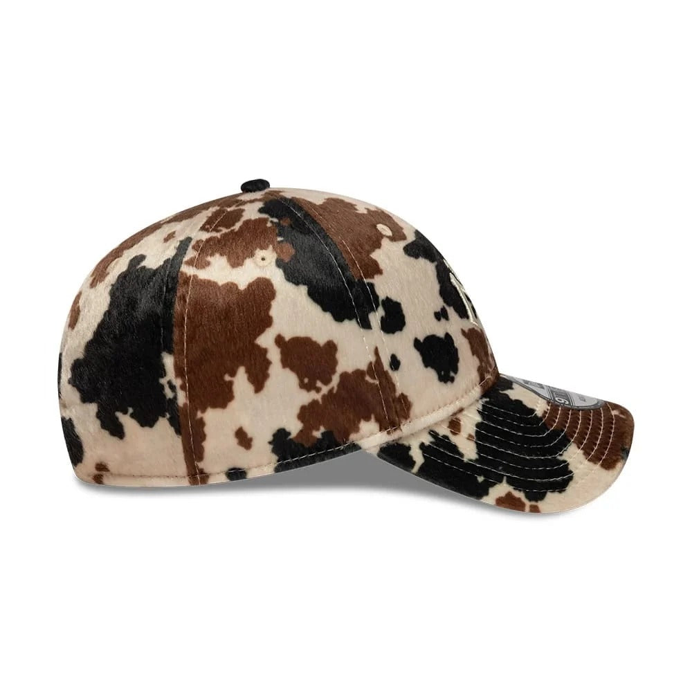 New York Yankees MLB Animal Print 9TWENTY Strapback New Era