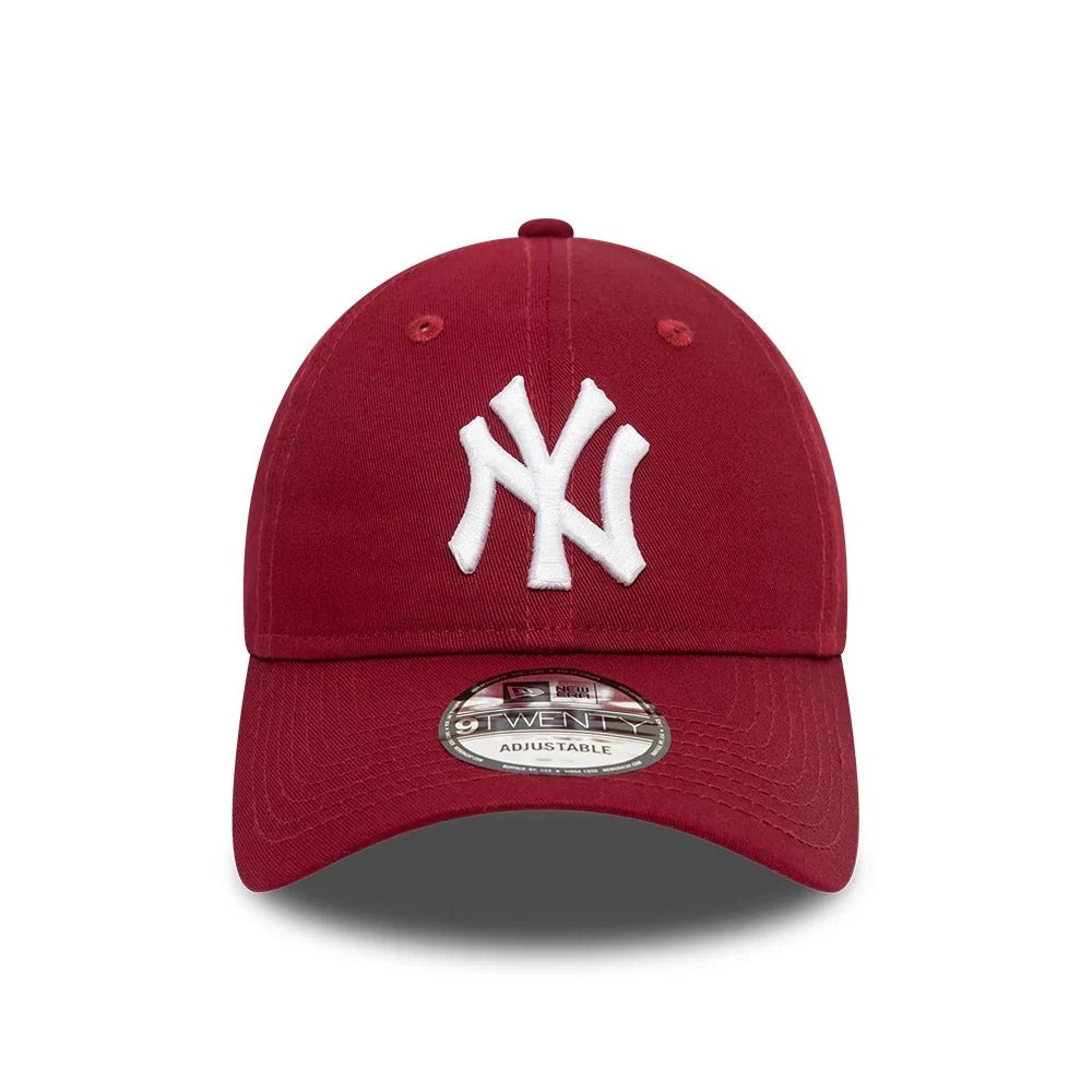 New York Yankees MLB League Essential 9Twenty Strapback New Era Burgundy/White