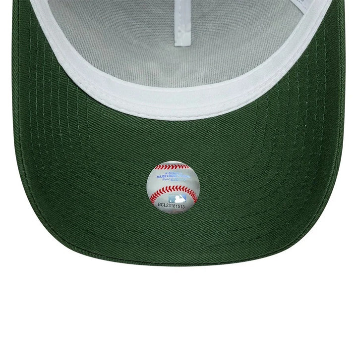 New York Yankees MLB League Essential A-frame Trucker 9FORTY Snapback New Era Green/White