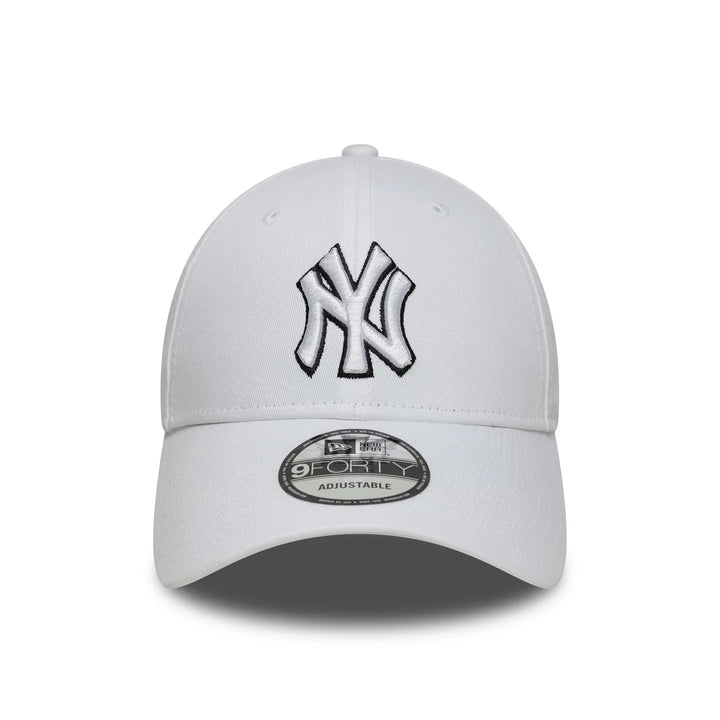 New York Yankees MLB Outline 9FORTY Strapback New Era White