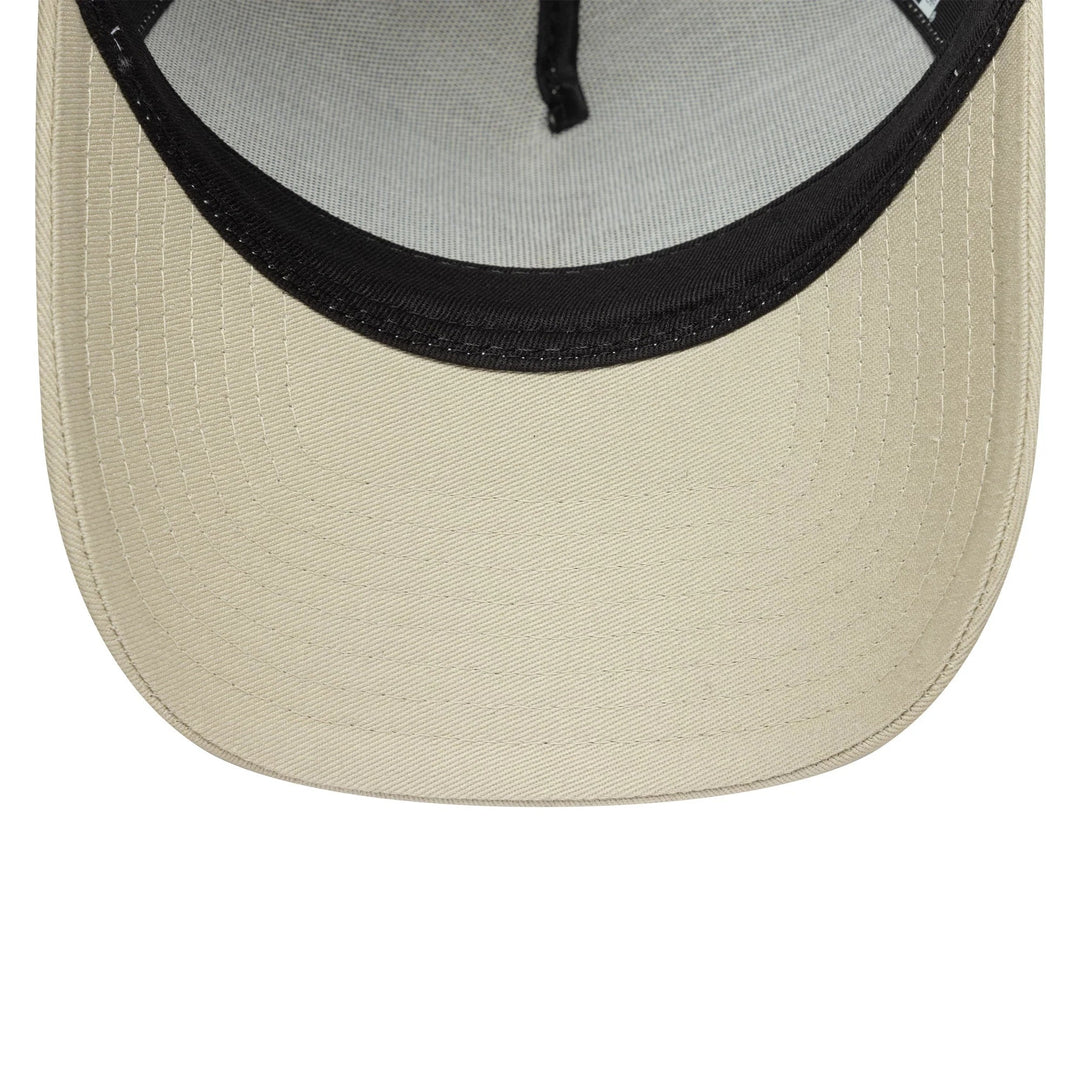 New York Yankees MLB NOS League Essential EF Trucker New Era Stone/White