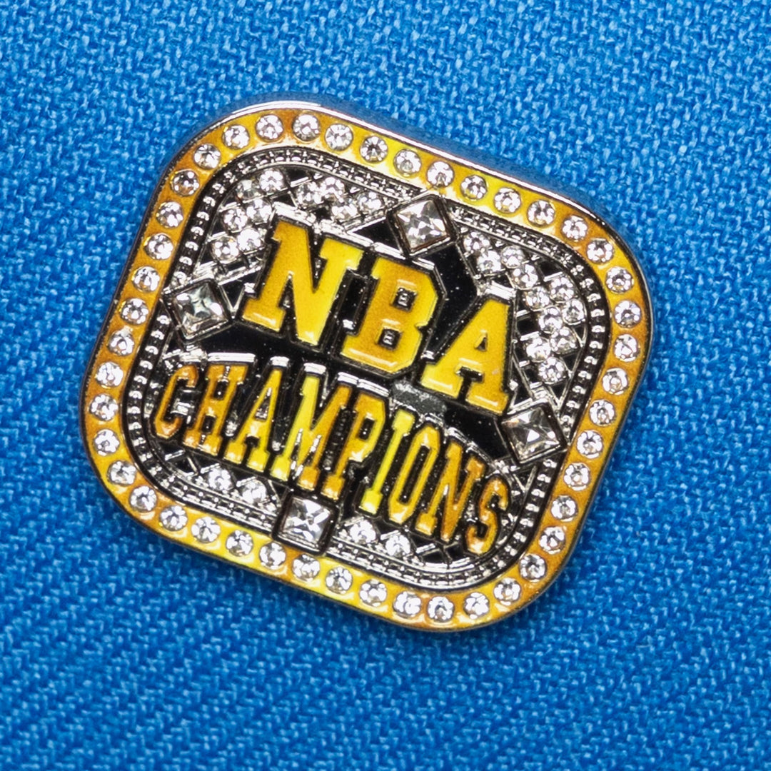 Dallas Mavericks NBA Legacy Made Champ Pro Pinch Snapback Mitchell &amp; Ness Blue