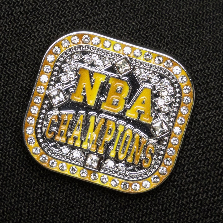 Los Angeles Lakers NBA Legacy Made Champ Pro Pinch Snapback Mitchell &amp; Ness Black