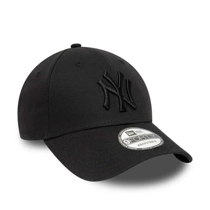 New York Yankees MLB League Essential 9FORTY Strapback New Era Black/Black