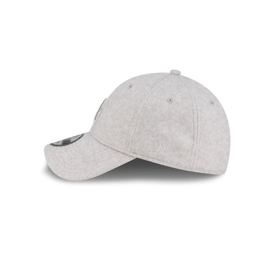 Los Angeles Dodgers MLB Winter 9FORTY Women Snapback New Era Grey