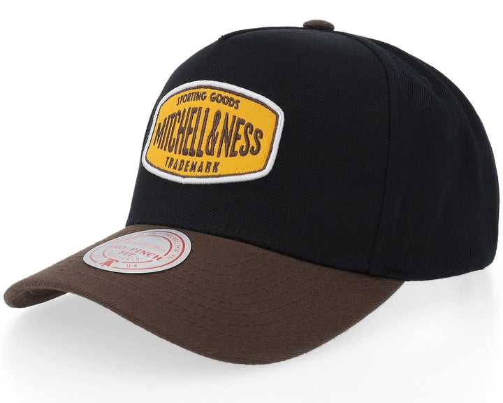 Branded Sporting Pro Pinch Snapback Mitchell &amp; Ness Black/Brown