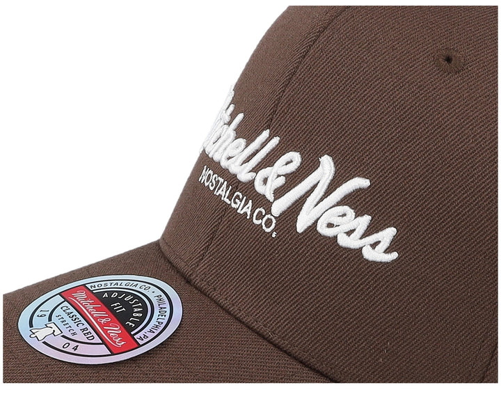 Branded Pinscript Classic Red Snapback Mitchell &amp; Ness Brown/White