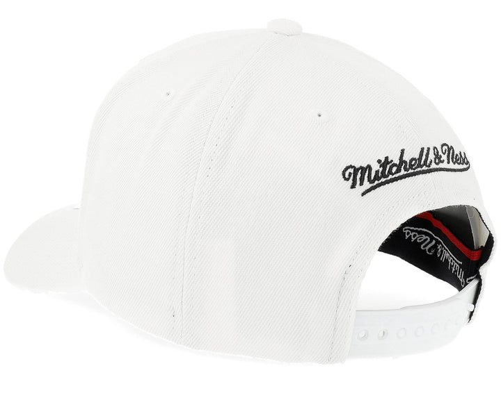 Branded Pinscript Classic Red Snapback Mitchell &amp; Ness White