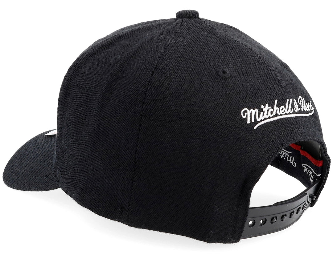 Branded Pinscript Pro Pinch Snapback Mitchell &amp; Ness Black/White