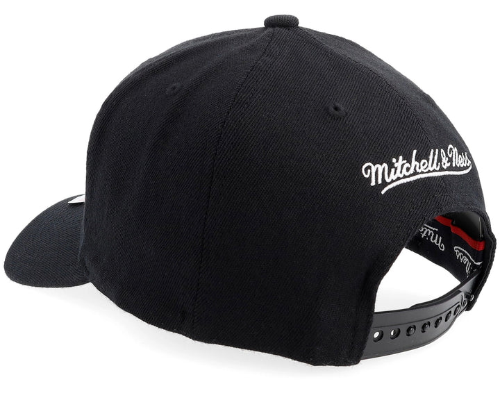 Branded Pinscript Pro Pinch Snapback Mitchell &amp; Ness Black/White
