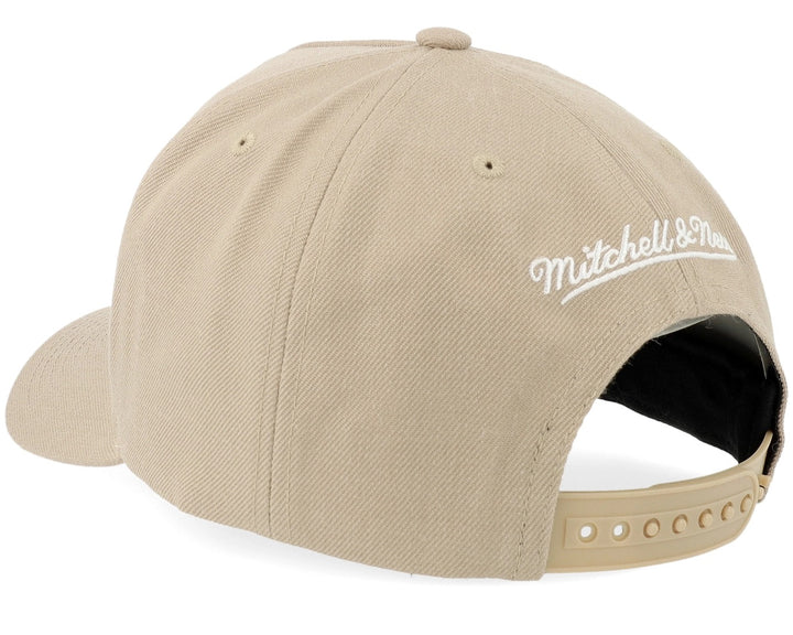 Branded Sporting Pro Pinch Snapback Mitchell &amp; Ness Khaki