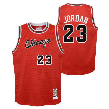 Mitchell &amp; Ness Authentic Jersey – Michael Jordan – Chicago Bulls – 1984-1985