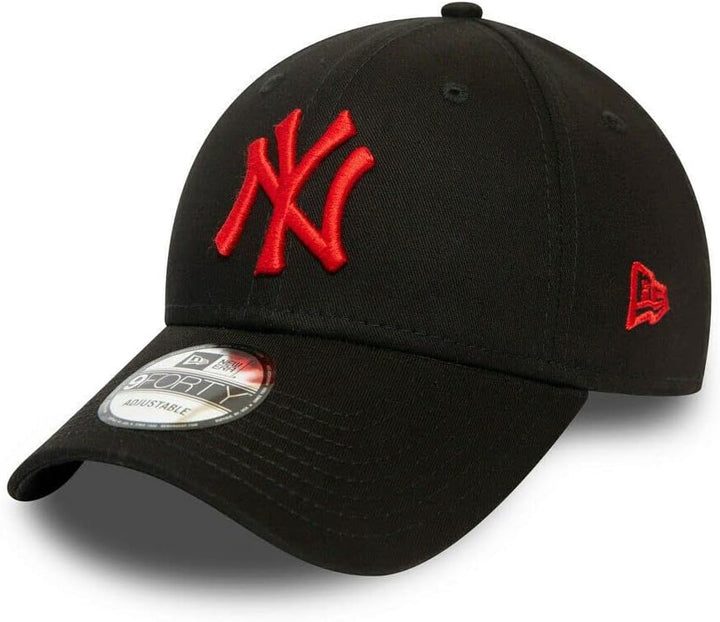 New York Yankees League Essential 9FORTY Strapback New Era Black/Red