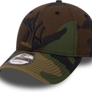 New York Yankees League Essential 9FORTY Strapback New Era Camo Green